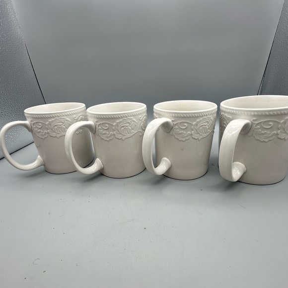 Pfaltzgraff white ceramic mug set of 4 - Picture 1 of 9